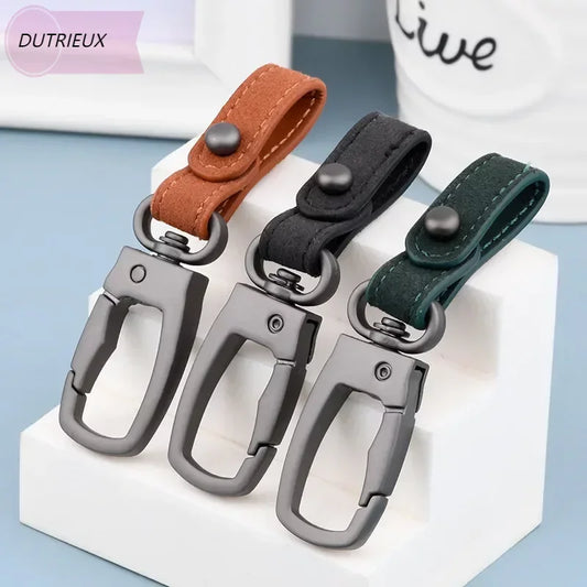 Handgefertigter Schlüsselanhänger aus echtem Leder DIY-Autoschlüsselanhänger Schlüsselhalter Schlüssel-Organizer Anhänger Schlüsselanhänger-Zubehör